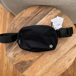 Black Lululemon Everywhere Belt Bag — New, Unused